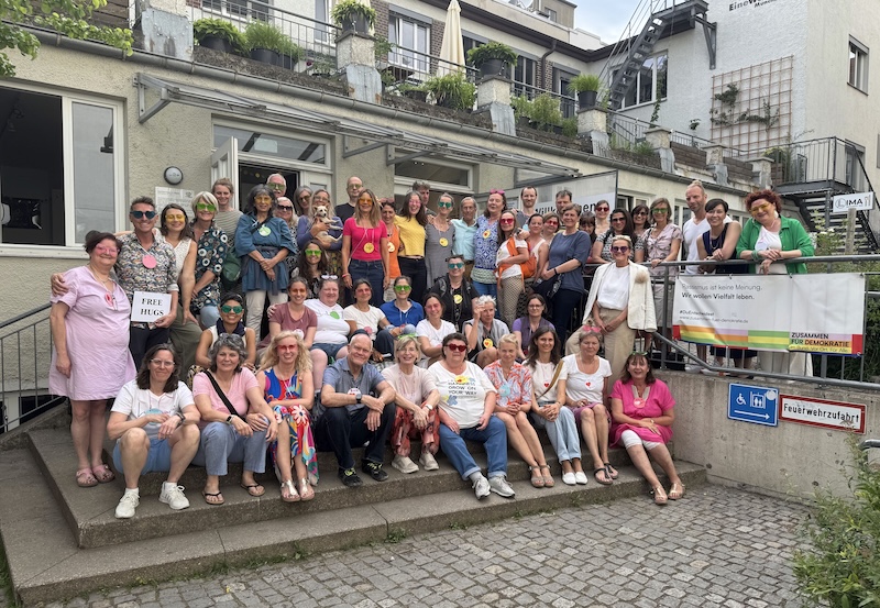 Gruppenbild der vtw-Mitglieder auf der Mitgliederversammlung 2026 in München